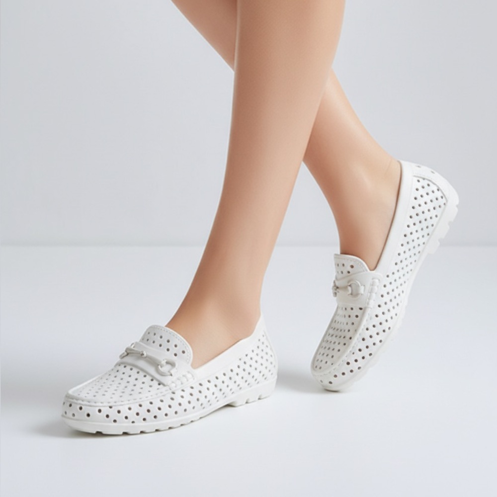 Floafers White Breathable Driver Loafers - Women's size 10